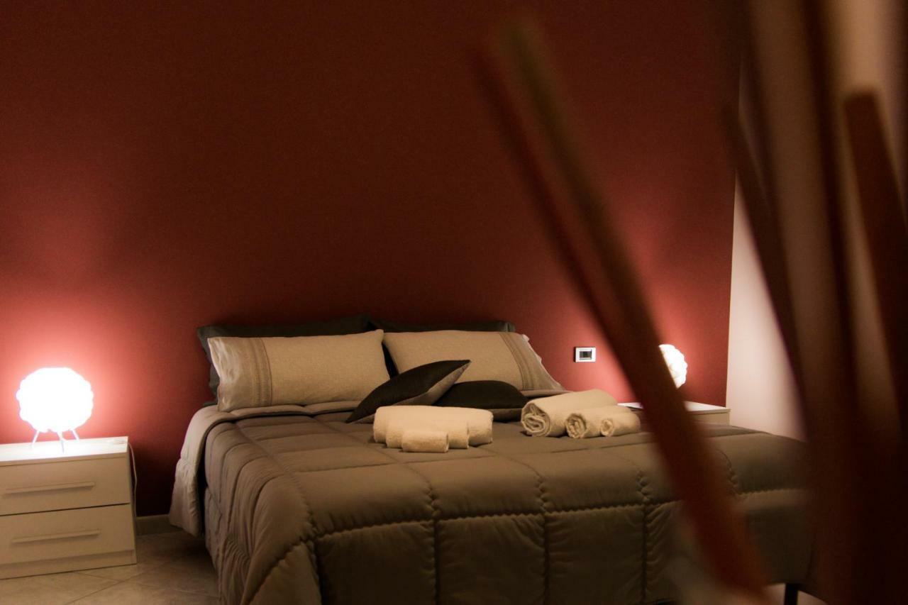 Bluviro Bed & Breakfast บรอนเต ภายนอก รูปภาพ